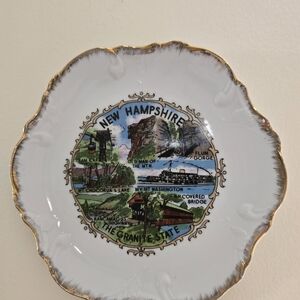 New Hampshire Scenic Plate with Gold Accents
